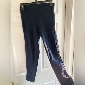 Aerie chill play move black leggings with mesh side panel and pockets Size M